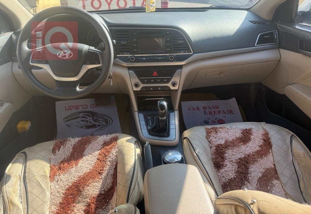 هيونداي النترا